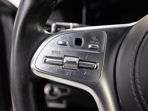Used 2020 Mercedes-Benz S 560 4MATIC Sedan image 11