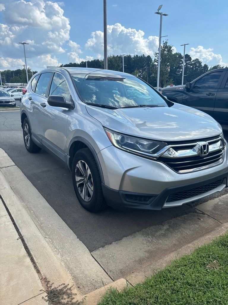 Used 2017 Honda CR-V LX image 3