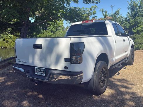 Used 2011 Toyota Tundra 2WD Double Cab w/ Tow Pkg image 4