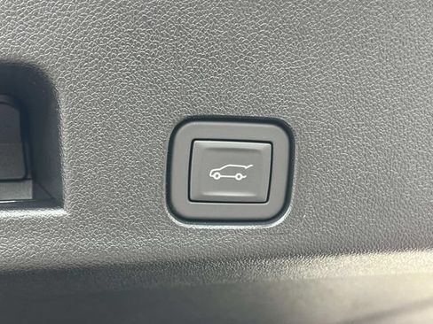 New 2026 GMC Acadia Elevation w/ Black Edition FWD image 7