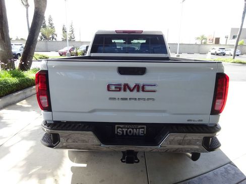 New 2026 GMC Sierra 2500 SLE AWD/4WD image 6