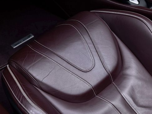 Used 2020 McLaren 720S Spider image 20