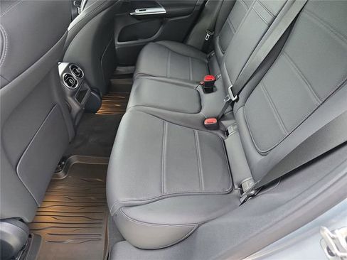 New 2026 Mercedes-Benz GLC 300 4MATIC image 17