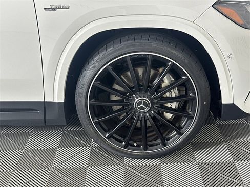 Certified 2025 Mercedes-Benz GLA 35 AMG 4MATIC image 13