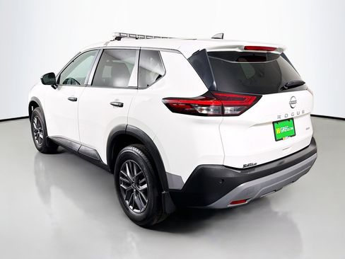 Used 2022 Nissan Rogue S AWD/4WD image 7