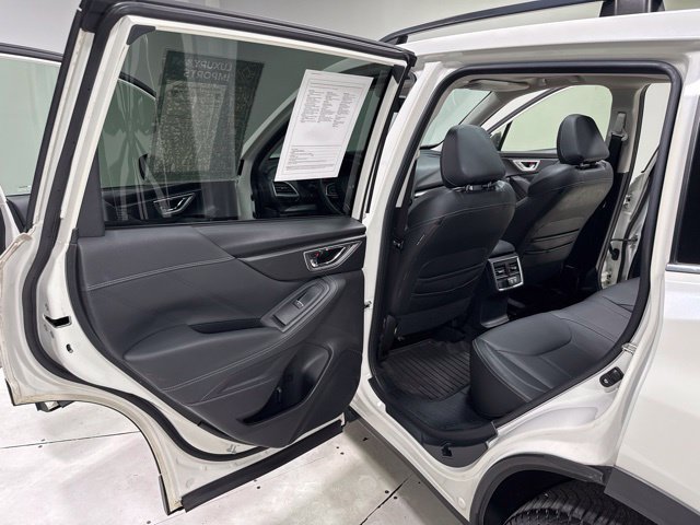 Used 2019 Subaru Forester Limited AWD/4WD image 27