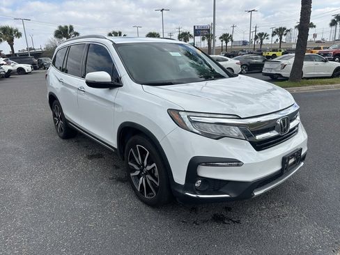 Used 2021 Honda Pilot Touring image 8