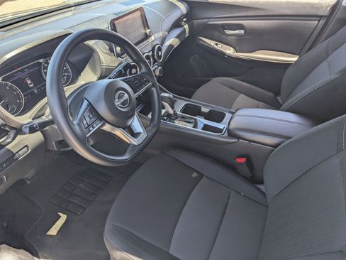 Certified 2025 Nissan Sentra SV w/ Trunk Package FWD image 18