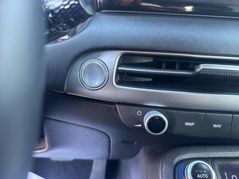 Used 2024 Hyundai Palisade Limited image 18