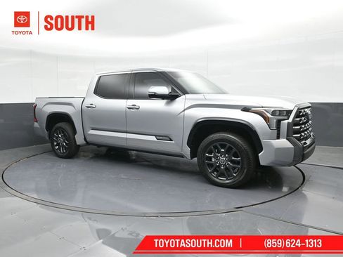 Used 2023 Toyota Tundra Platinum w/ Advanced Package AWD/4WD image 4