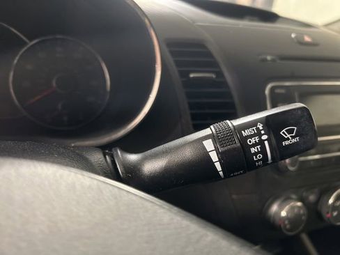 Used 2015 Kia Forte EX FWD image 19