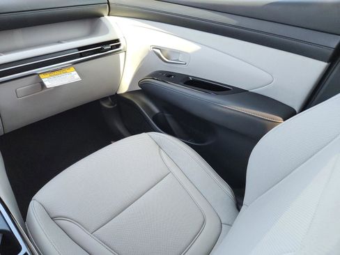 New 2026 Hyundai Tucson Limited FWD image 14