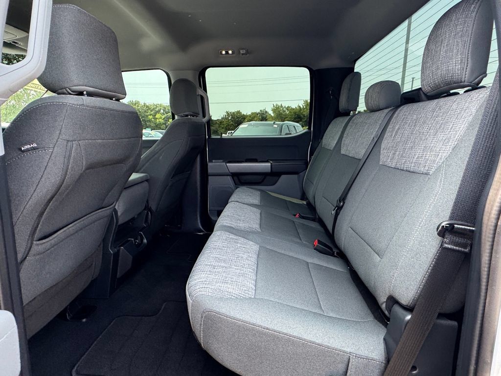 Used 2023 Ford F150 XLT AWD/4WD image 36