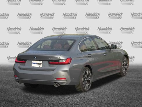 Certified 2025 BMW 330i Sedan image 9