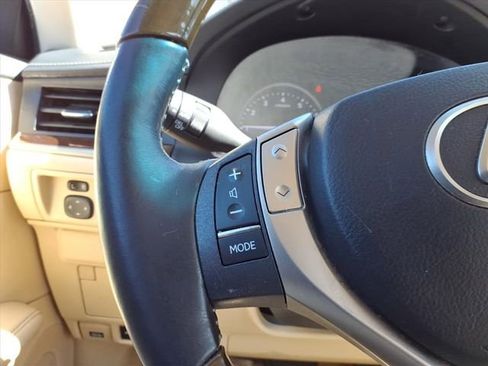 Used 2014 Lexus ES 350 w/ Premium Package image 21