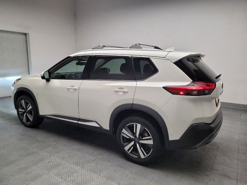 Used 2023 Nissan Rogue SL w/ SL Premium Package AWD/4WD image 3