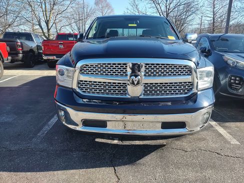 Used 2016 RAM 1500 Laramie w/ Convenience Group image 2