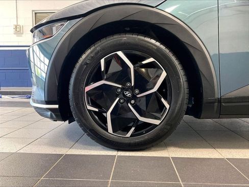 Used 2024 Hyundai Ioniq 5 SE AWD/4WD image 7