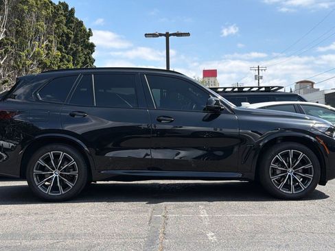 Used 2023 BMW X5 xDrive40i w/ M Sport Package AWD/4WD image 8