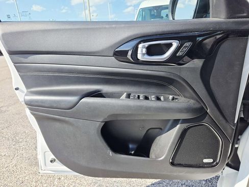 Used 2022 Jeep Compass High Altitude image 15