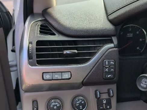 Used 2016 Chevrolet Suburban LTZ AWD/4WD image 22