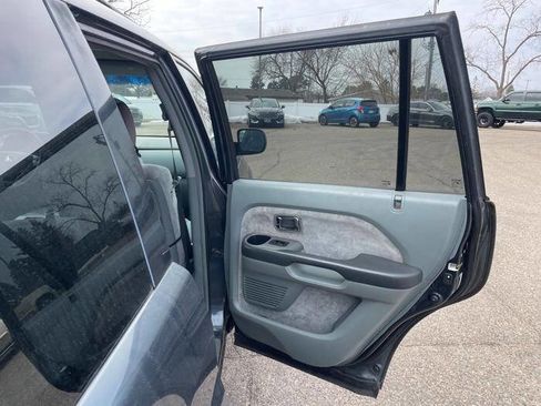 Used 2005 Honda Pilot EX image 29