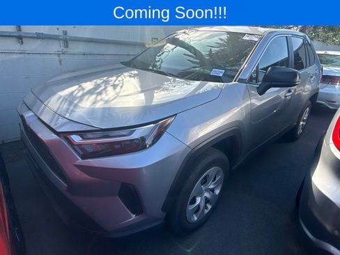 Used 2025 Toyota RAV4 LE AWD/4WD image 1