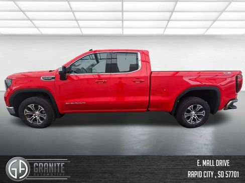 New 2026 GMC Sierra 1500 SLE AWD/4WD image 2