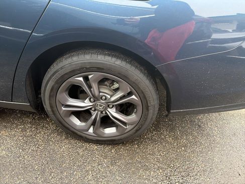 Used 2023 Honda Accord EX image 12