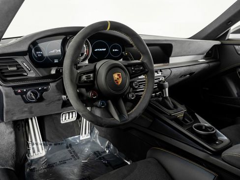 Used 2024 Porsche 911 GT3 RS image 2