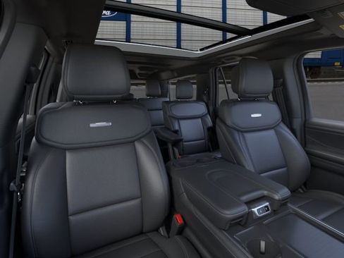 New 2026 Ford Expedition Max Platinum image 10