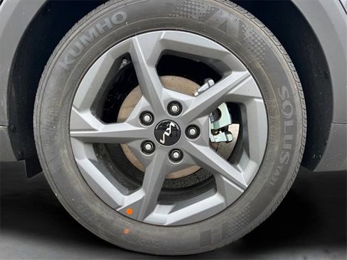 New 2025 Kia K4 LXS image 22