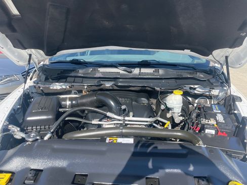 Used 2019 RAM 1500 Tradesman RWD image 10