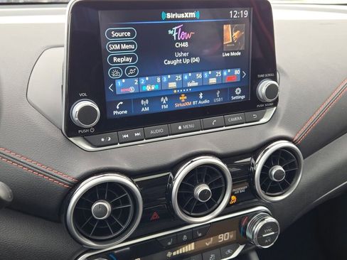 Used 2025 Nissan Sentra SR w/ SR Premium Package image 25