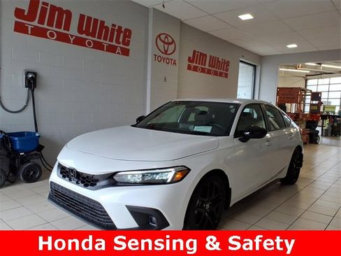 Used 2024 Honda Civic Sport image 1