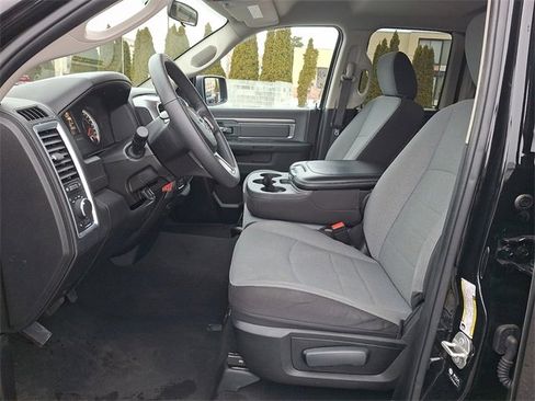 Used 2024 RAM 1500 Classic SLT image 14