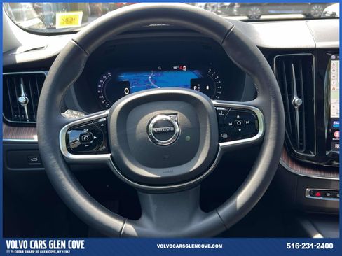 Certified 2024 Volvo XC60 B5 Plus w/ Climate Package AWD/4WD image 14