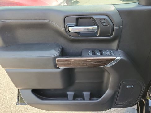 Used 2019 Chevrolet Silverado 1500 RST w/ All-Star Edition AWD/4WD image 18