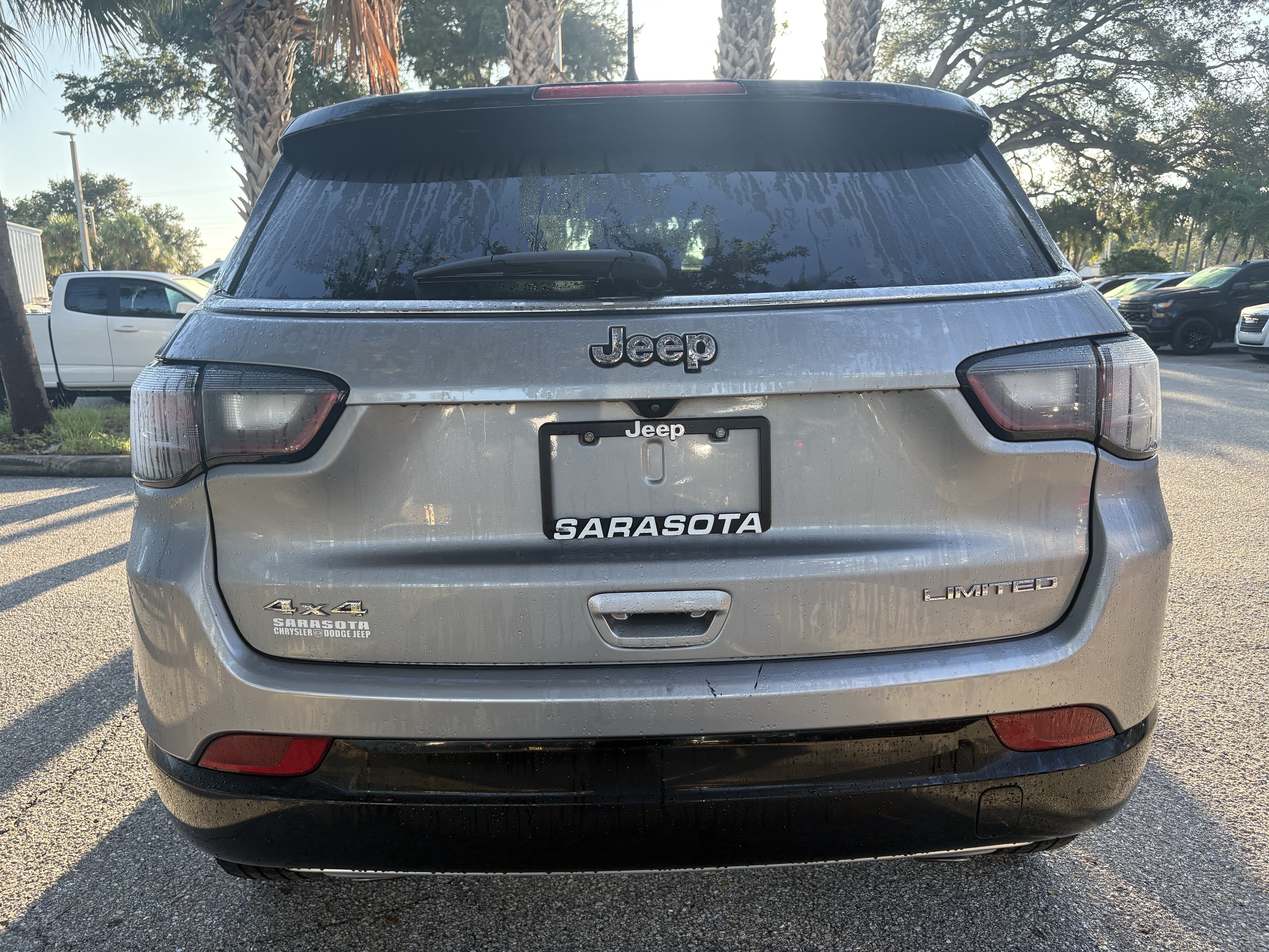 Used 2023 Jeep Compass Limited w/ Elite Group AWD/4WD image 6