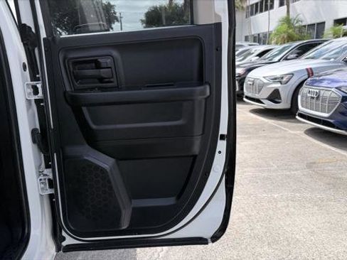 Used 2016 RAM 1500 Express image 17