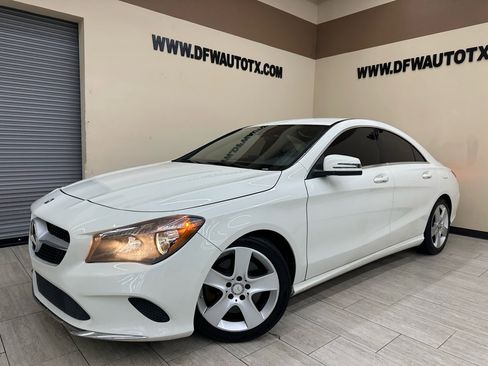 Used 2017 Mercedes-Benz CLA 250 4MATIC image 1
