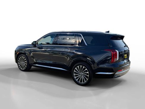 Certified 2025 Hyundai Palisade Calligraphy image 3