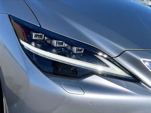 Used 2024 Lexus LS 500 w/ Interior Upgrade Package image 12