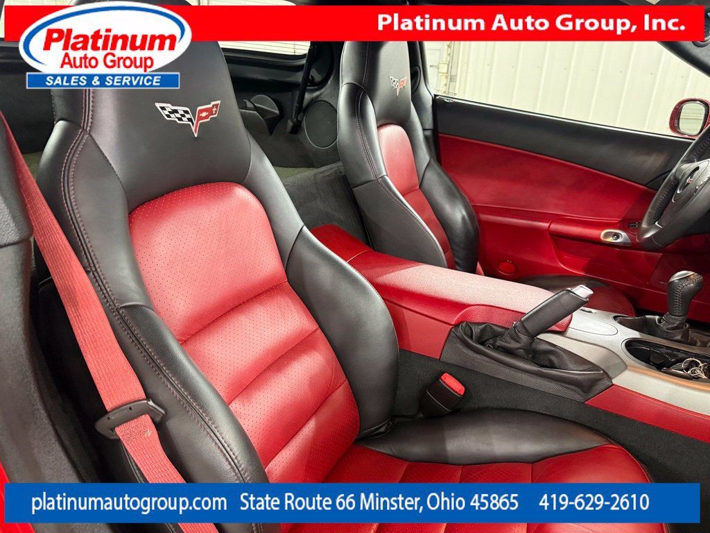 Used 2007 Chevrolet Corvette Coupe w/ Preferred Equipment Group RWD image 34