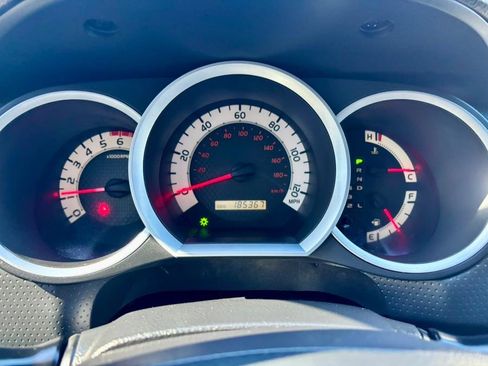 Used 2012 Toyota Tacoma 4x4 Double Cab image 19