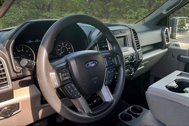 Used 2017 Ford F150 XLT AWD/4WD image 15