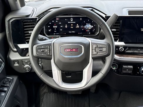 New 2026 GMC Sierra 1500 Elevation image 15