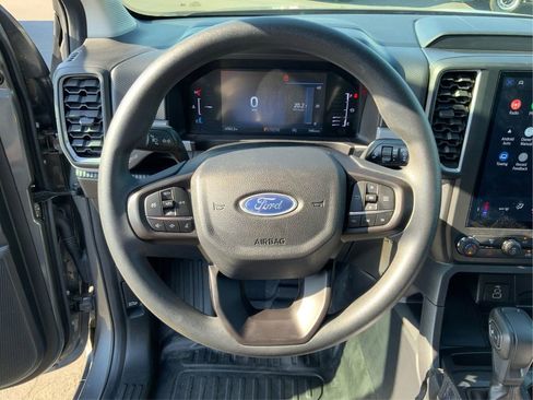 Used 2025 Ford Ranger XL AWD/4WD image 19