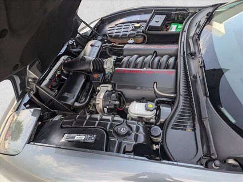 Used 2003 Chevrolet Corvette Convertible w/ Preferred Equipment Group1 RWD image 17