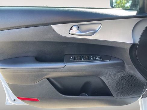 Used 2023 Kia Forte LXS image 24